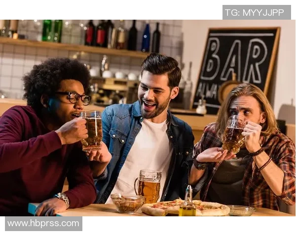 加维引领潮流新风尚探索年轻人的时尚选择与生活态度