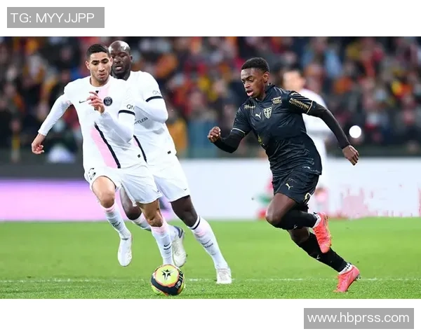 朗斯与索肖重赛再度交锋谁能在这场较量中笑到最后 朗斯与索肖重赛再度交锋谁能在这场较量中笑到最后